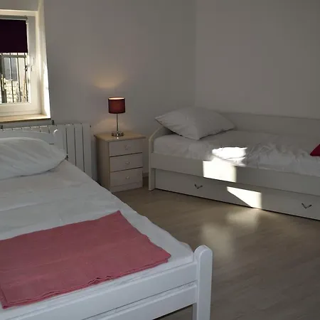 Aurelia Apartment *