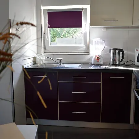 Aurelia Apartment