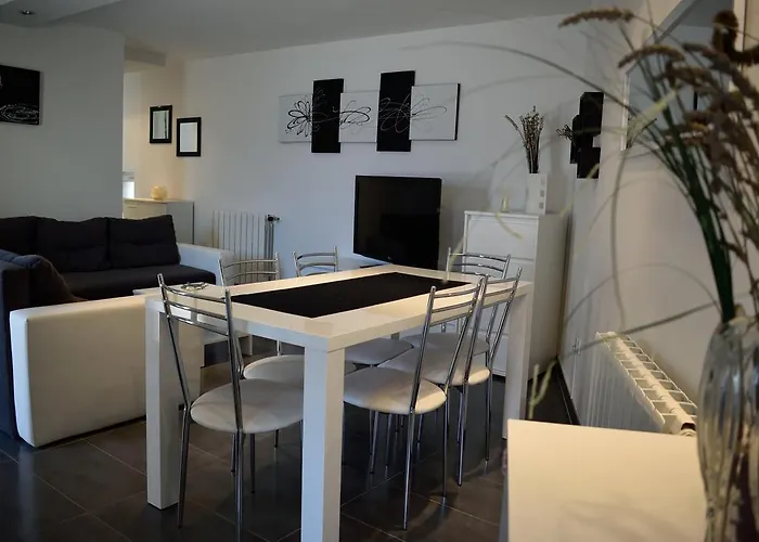 Aurelia Apartamento Ližnjan